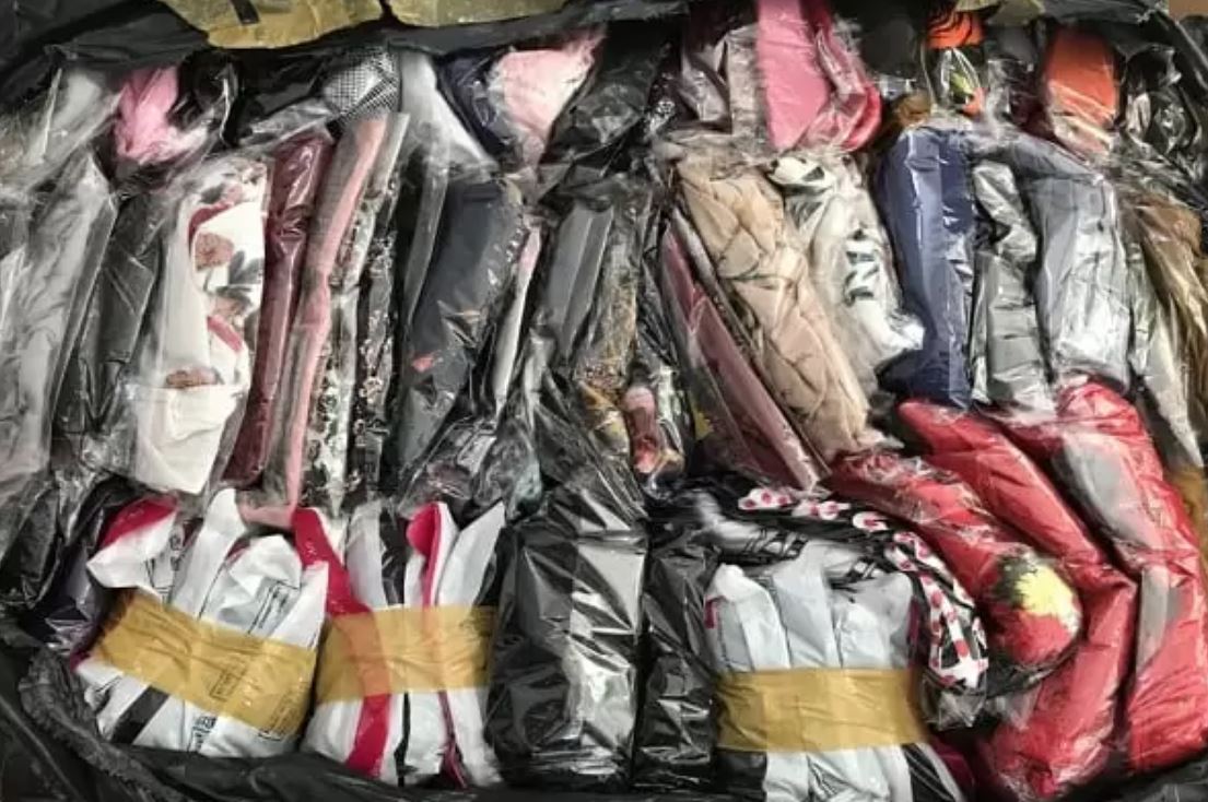 Dịch vụ vận chuyển quần áo đi Nhật Bản giá rẻ, an toàn, nhanh chóng và vô cùng uy tín