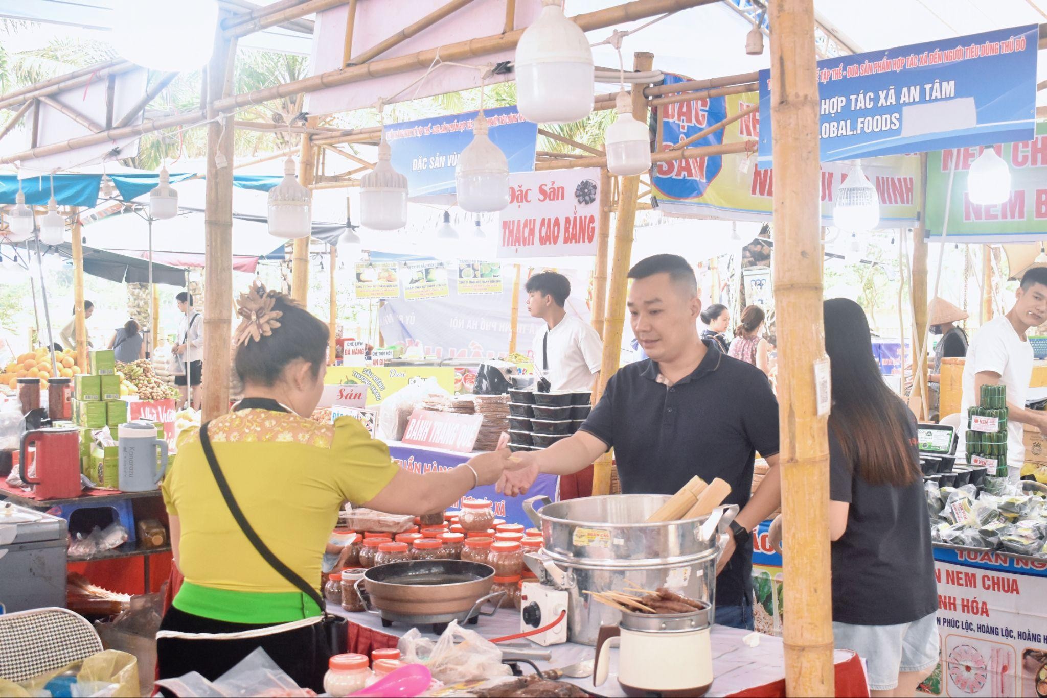  Tuần hàng Việt Nam